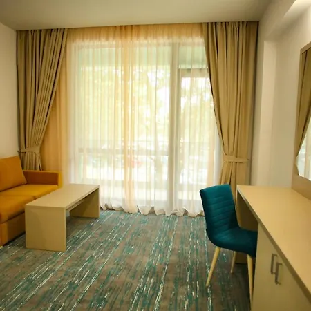 Popas Zodiac Hotel 3*