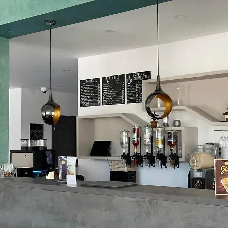 Popas Zodiac Ξενοδοχείο